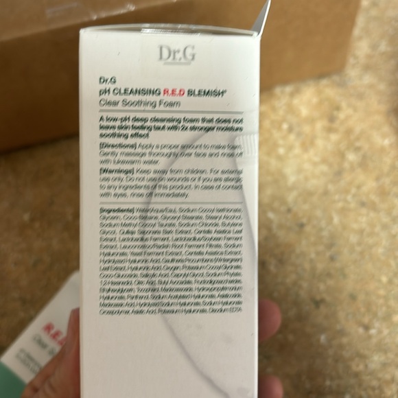 DR. G skin care set - Picture 5 of 13